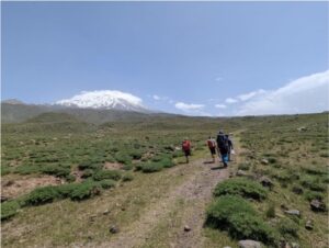 Auf dem Weg zum Basislager mit Ararat im Hintergrund
