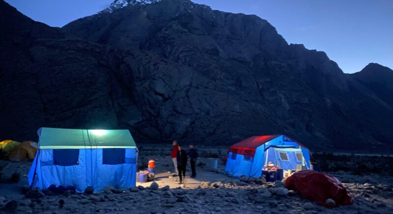 Jhola Camp am K2 Trekking Pakistan