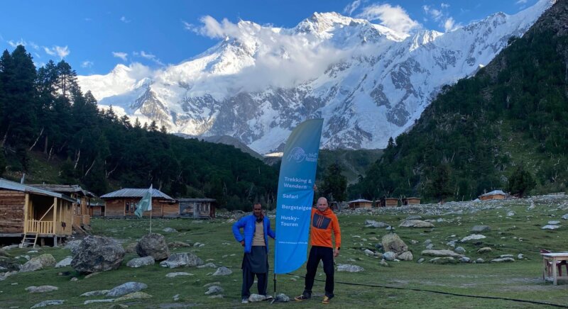 Nanga Parbat auf einer Tour durch Pakistan